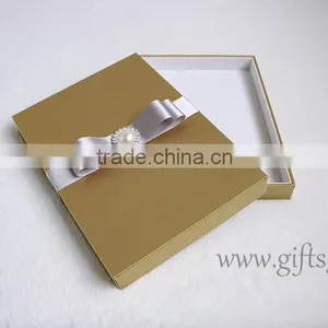 Beautiful Gold Wedding Invitation Favour Gift Boxes For Best Chocolate Packaging thumbnail-4