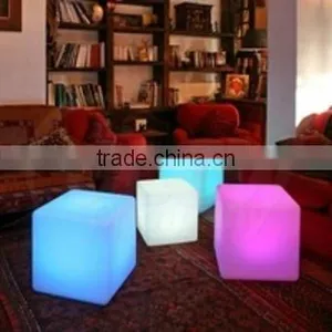 Rechargable Colorful Warterproof Modern Outdoor Furniture Led Cube Chair thumbnail-1