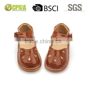 High Quality Wholesale Squeaky Kids Shoes Musical Kids Shoes With Sound thumbnail-1
