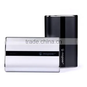 Hot-selling 10000mAh Portable Battery Power Banks Aluminium Casing Dual USB Output thumbnail-4