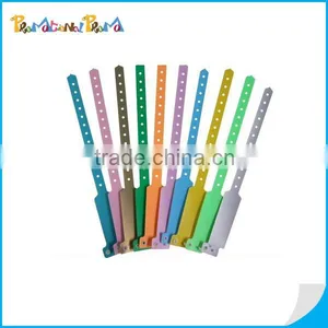 Hot Selling Eco-Friendly Vinyl Event Wristbands thumbnail-1