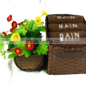 Newest Design Creative Wedding Basket Gift Towel Sets thumbnail-1