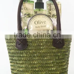 Bath Gift Set(body Lotion,shower Gel, Body Spray, Body Scrub) thumbnail-1