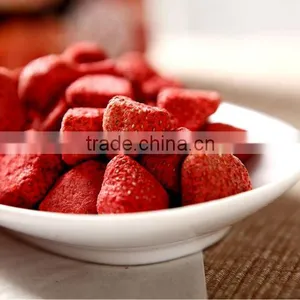 Freeze Dried Strawberry Snack thumbnail-3