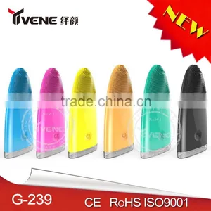 Handheld Vibrating Facial Cleaning Brush Pore Cleaning thumbnail-1