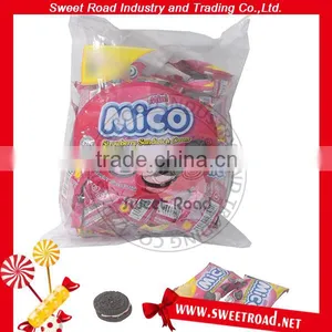 Mini Strawberry Cream Sandwich Biscuit thumbnail-1