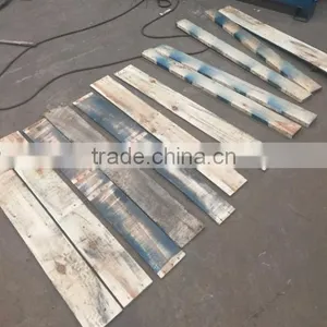 Wood Pallet Disassembling Machine Pallet Disassembling Band Saw Nail Cutting Band Saw thumbnail-2