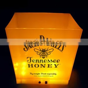 China Factory Logo Printed Custom Plastic Bar Ice Bucket thumbnail-1