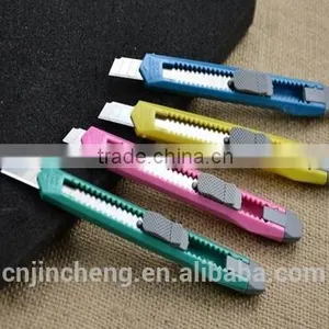 2015 Hardware Tool Utility Knife, ABS Plastic Utility Knife thumbnail-3