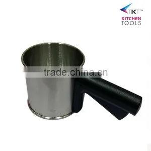 High Quality Hot Sale Stainless Steel Flour Sifter Flour Shaker Sieve Cup Flour Screen With ABS Handle thumbnail-1
