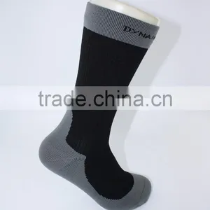 Graduated Compression Socks With 20-30mmHg Compression Level thumbnail-4