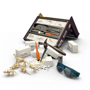 Dinosaur Skeleton Dig Kit thumbnail-3