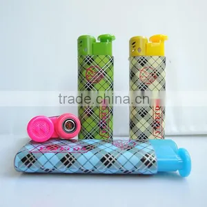 Fashion Model Cover Beautiful Picture Electric Style Windproof Flame Cigar Oil Lighter thumbnail-3