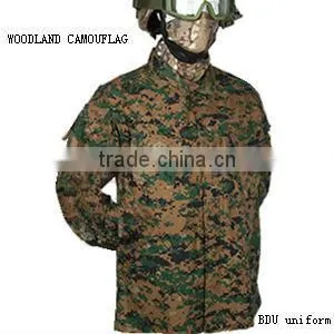 BDU Desert Camo Military Uniform thumbnail-1