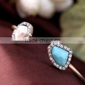>< NEW Fashion Geometric Resin Rhinestone Cuff Bracelets/ thumbnail-4