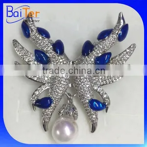 Yellow Gold Plated Crystal Butterfly Wing Brooch/Fresh Water Pearl Copper Butterfly Brooch thumbnail-2