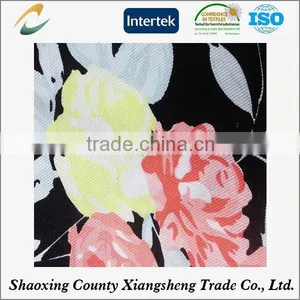 Fashion Fabric Supplier Top Selling Beautiful Printed Silk Chiffon Fabric thumbnail-1