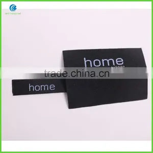 2016 High Density Damask Woven Label Center Fold Soft Material Black Main Label For Clothing thumbnail-4