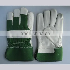 Cow Grain Leather Fleecy Lined Winter Leather Glove thumbnail-1