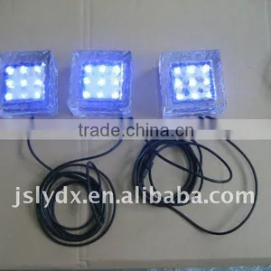 LED Solar Ice Glass Brick LightRGB With Remote-controller(10*10*5cm 3 Pieces per Set)) thumbnail-1