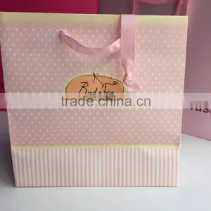 Paper Packaging Bag Luxury Paper Shopping Bag With Handlle for Clothing ,shoes ,t-shirt thumbnail-1