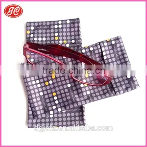 Wholesale Promotional Products China Microfiber Eyeglasses Pouch thumbnail-3