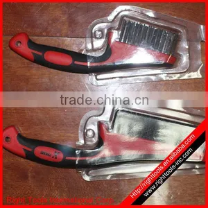 Steel Wire Brush With Soft Grip thumbnail-1
