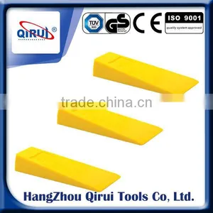 8" Plastic Falling Wedges thumbnail-1