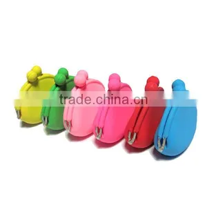 Colorful Food Grade Bulk Wholesale Custom Silicone Key Pouch thumbnail-4