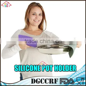 Food Grade Square Honeycomb Shaped Silicone Pot Holder thumbnail-5