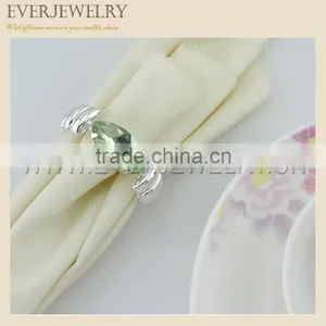 Big Crystal Diamond Napkin Ring thumbnail-1