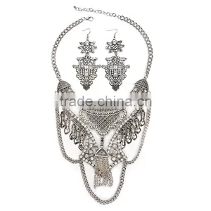 Unisex Fashion Alloy Rhinestone Chain Statement Necklace Earring Jewelry Sets thumbnail-1
