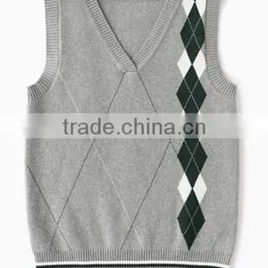 China Best Price Two Color 2017 Man Sweater Vest for Wholesale thumbnail-4
