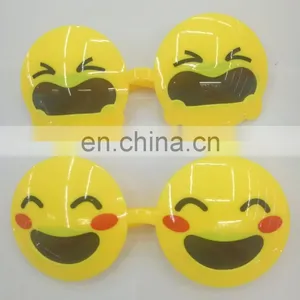 Party Wear Emoji Glasses thumbnail-1