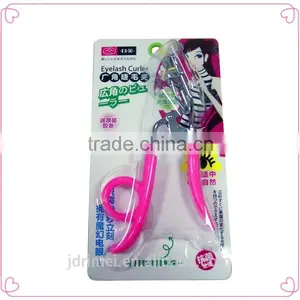 NEW RIMEI Eyelash Curler With One Free Refill thumbnail-1