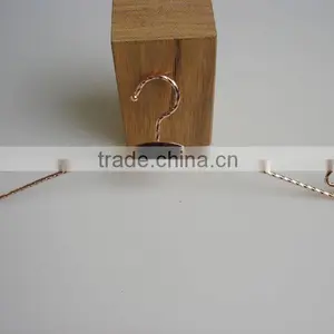 Fashion Lingerie Hanger Metal Lingerie Hanger thumbnail-1