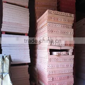 Wood Chips Pallet Legs thumbnail-1