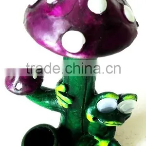 Figurine Shaped Hand Crafted Smoking Pipes - Frog W/. Tall Mush thumbnail-6