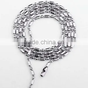 Two Pieces One Pair Stainless Steel Broken Heart Couple Love Pendant Necklace Set For Friend thumbnail-3