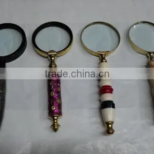 New Malticolours Magnifiers Glass With Handle thumbnail-1