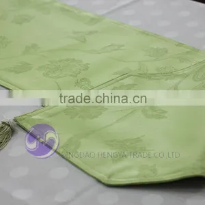 Factory Hot Selling Ployester Satin Table Runner for Wedding Decoration thumbnail-6