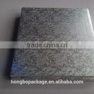 Silver Round 1/4 Thick Cake Board thumbnail-2