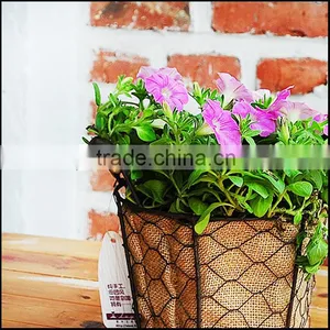 Hand Weaving Wire Basket With Jute Liner thumbnail-3