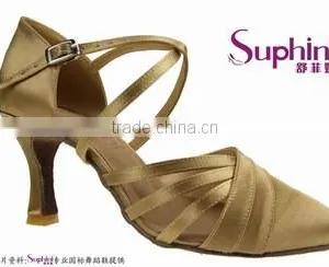 Suphini Brilliant Closed Toe Ballroom Dancing Shoes thumbnail-3