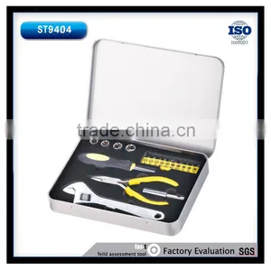 19pcs Mechanic Tool Set 1/4'' Dr. Sockets Bit Holder 4.5'' Long Nose Plier 6'' Adjutable Wrench thumbnail-1