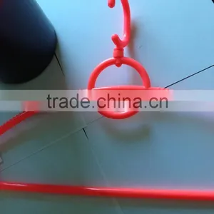 PH-114 Manufacturer Provide Plastic Clothes Hanger With Competitive Price thumbnail-3