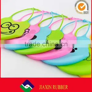 Popular Triangle FDA Silicone Baby Bib Custom thumbnail-2