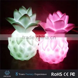 Flashing Pineapple Shape Toys Mini LED Night Light Desktop Decoration thumbnail-4