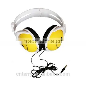 2016 Best Selling Smiling Face Headphones thumbnail-3