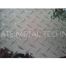 Construction Silver Aluminium Tread Plate With Diamond Pattern Alloy 1050 3003 5052 thumbnail-1